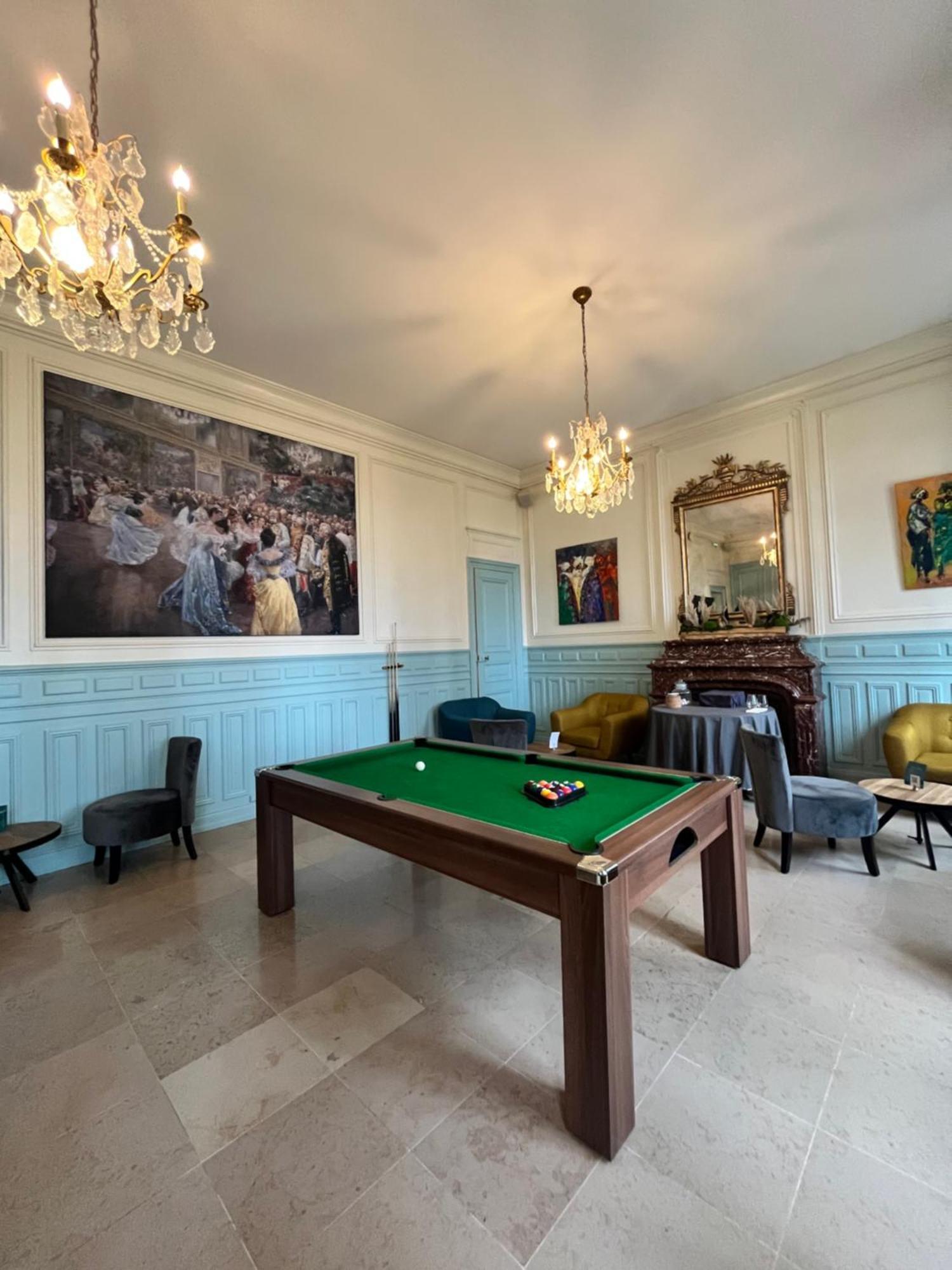 Chateau De La Dame Blanche - Logis Geneuille Экстерьер фото